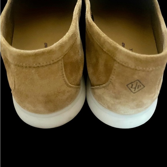 Loro Piana Mens Summer Walk - Picture 3 of 16